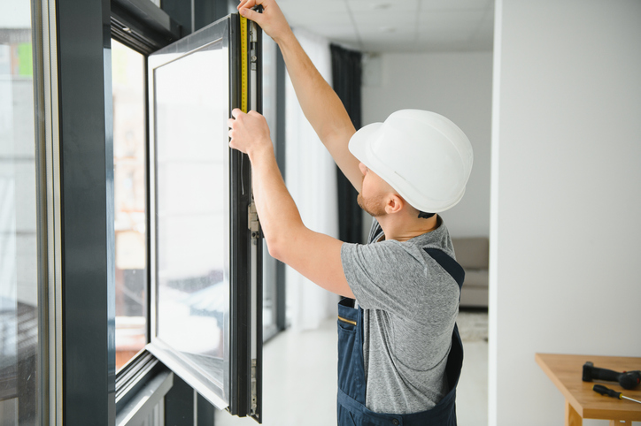 How Windows Replacement Can Help Lower Monthly Utility Bills